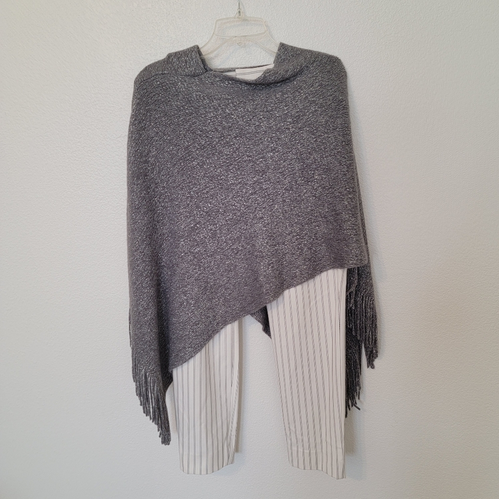 Poncho/shawl Gray OS